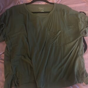 American Eagle Outfitters Olive Green Short Sleeve Pocket Tee